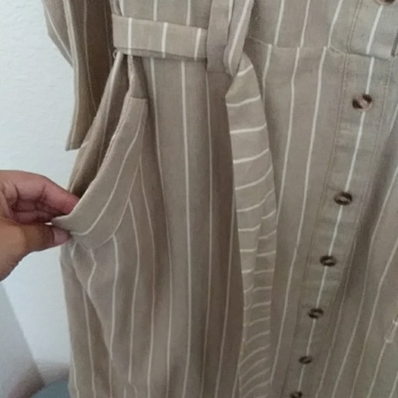 Dress - Picture 4 of 4